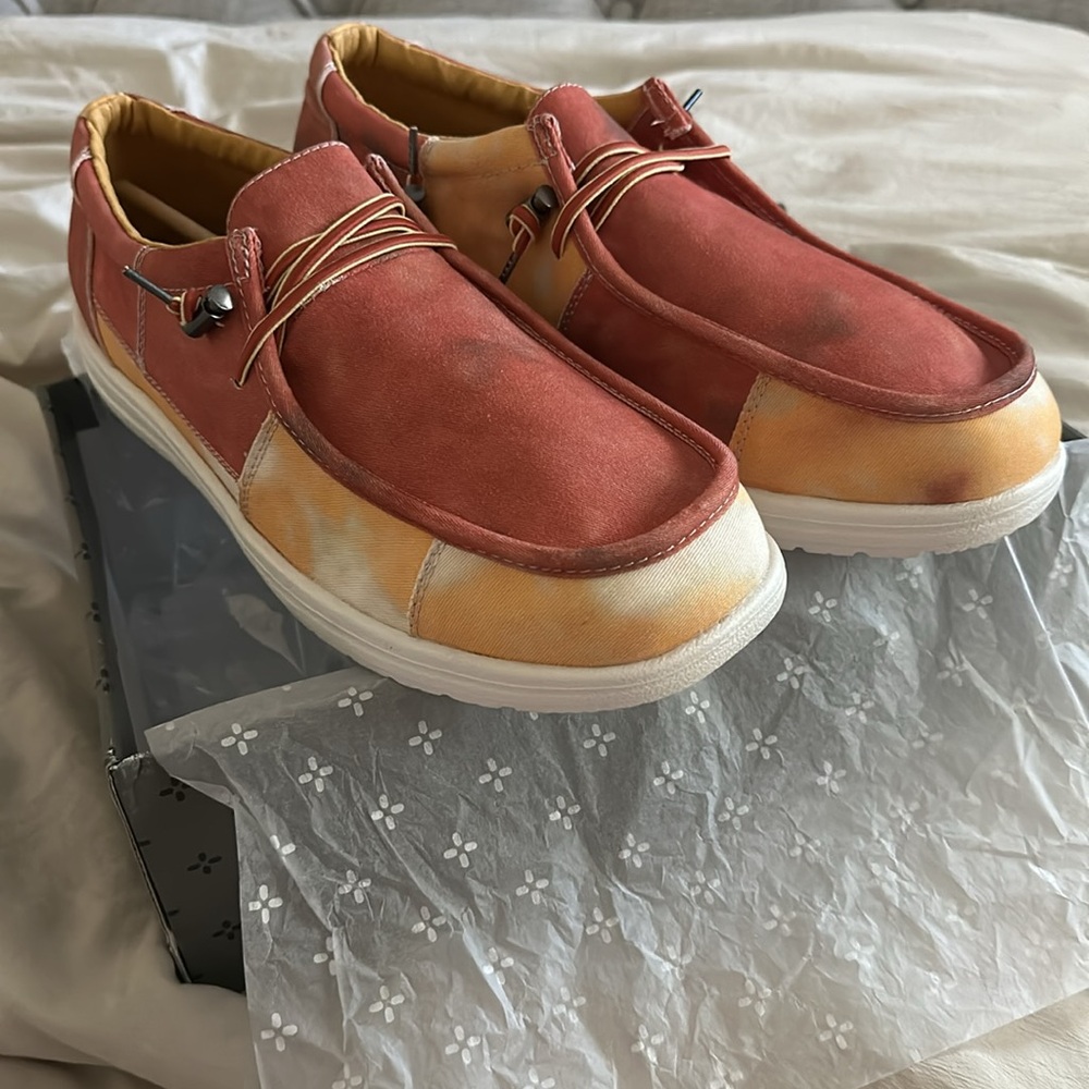 SUN + STONE MENS SHOES